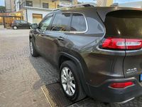 Usata Jeep Cherokee Limited 170 CV (125 kW) 2015 Grigio SUV