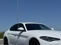 Usata Alfa Romeo Giulia 150 CV (110 kW) 2017 Bianco Berlina