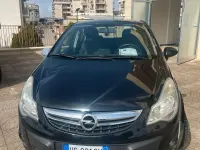 Usata Opel Corsa 75 CV (55 kW) 2013 Nero Berlina