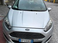 Usata Ford Fiesta 2013 Grigio Berlina
