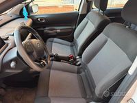 Usata Citroën C4 Shine 100 CV (73 kW) 2017 Bianco SUV