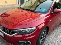 Usata Fiat Tipo 120 CV (88 kW) 2018 Rosso Station wagon