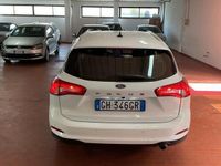 Usata Ford Focus Business Edition 120 CV (88 kW) 2021 Bianco Station wagon