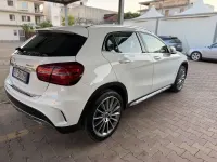 Usata Mercedes GLA200 Premium 136 CV (100 kW) 2018 Bianco SUV