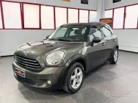 Usata Mini One D Countryman 90 CV (66 kW) 2012 Giallo SUV