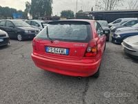 Usata Toyota Corolla 96 CV (70 kW) 2003 Rosso Berlina