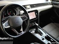 Usata VW Passat Business 150 CV (110 kW) 2023 Grigio Station wagon