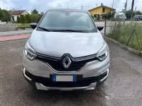 Usata Renault Captur 110 CV (80 kW) 2018 Grigio SUV