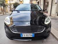 Begagnad Ford Fiesta Titanium 75 HK (55 kW) 2019 Svart Halvkombi