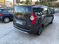 Usata Dacia Lodgy 110 CV (80 kW) 2018 Grigio scuro Monovolume