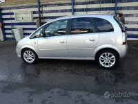 Usata Opel Meriva 101 CV (74 kW) 2007 Grigio Monovolume