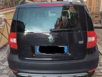 Usata Skoda Yeti GreenLine 105 CV (77 kW) 2011 Nero SUV