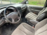 usata Chrysler Voyager 2.5 crd 7 posti