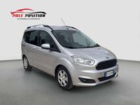 Usata Ford Tourneo Courier Titanium 95 CV (69 kW) 2016 Argento Monovolume