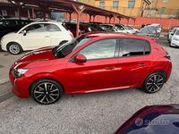 Usata Peugeot 208 101 CV (74 kW) 2019 Rosso Utilitaria