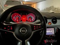 Usata Opel Adam Edition 70 CV (51 kW) 2015 Nero Utilitaria