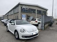 Usata VW Beetle Cabriolet Design 110 CV (80 kW) 2016 Bianco Cabrio