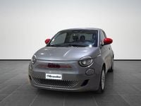 Gebraucht Fiat 500e Red 69 kW (95 PS) 2022 Grau Kleinwagen