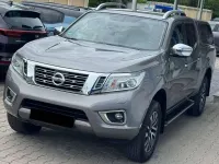 Usata Nissan Navara Tekna 190 CV (139 kW) 2018 Grigio Pick-up