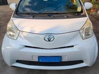 Usata Toyota iQ 98 CV (72 kW) 2009 Bianco Utilitaria