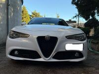 Usata Alfa Romeo Giulia 150 CV (110 kW) 2018 Bianco Berlina