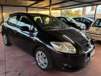 Usata Toyota Auris 89 CV (65 kW) 2008 Nero Utilitaria