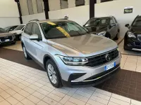 Usata VW Tiguan R-line 150 CV (110 kW) 2021 Argento SUV