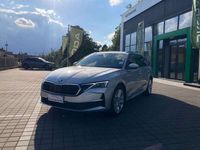 Usata Skoda Octavia Executive 150 CV (110 kW) 2024 Argento Station wagon