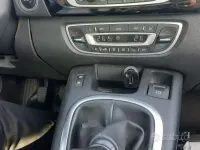Usata Renault Scénic III 110 CV (80 kW) 2012 Grigio Monovolume