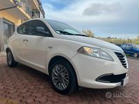 Usata Lancia Ypsilon 2013 Bianco Utilitaria