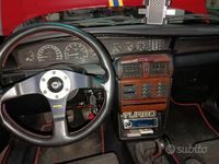 Begagnad Lancia Delta 186 HK (136 kW) 1995 Röd Halvkombi