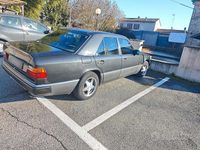 Usado Mercedes E200 109 CV (80 kW) 1990 Berlina