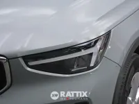 Usata Volvo XC40 129 CV (94 kW) 2024 Grigio SUV