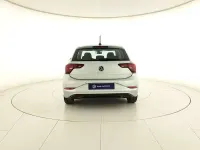 Usata VW Polo Life 95 CV (69 kW) 2023 Reflex silver metallizzato Utilitaria