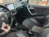 Usata Peugeot 2008 99 CV (72 kW) 2017 Bianco SUV