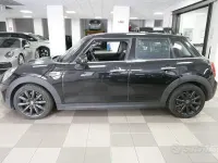 Usata Mini Cooper D 116 CV (85 kW) 2017 Nero Utilitaria
