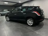 Usata Lancia Delta 165 CV (121 kW) 2010 Nero Utilitaria