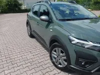 Usata Dacia Sandero Extreme 101 CV (74 kW) 2023 Verde Berlina