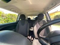Usata Mini Cooper 75 CV (55 kW) 2009 Bianco Utilitaria