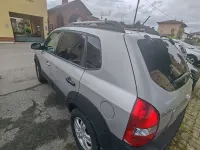 Usata Hyundai Tucson Active 140 CV (102 kW) 2005 Argento SUV