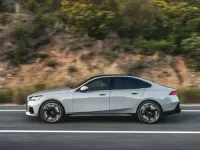Usata BMW 520 M Sport 190 CV (139 kW) 2024 Argento Station wagon