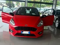 Usata Ford Fiesta ST-Line 120 CV (88 kW) 2018 Rosso Utilitaria