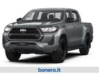 Nuova Toyota HiLux Comfort 204 CV (150 kW) 2026 Deep silver metallic Pick-up