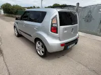 Usata Kia Soul 118 CV (86 kW) 2009 Grigio SUV