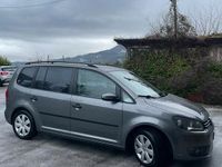 Usata VW Touran 105 CV (77 kW) 2010 Grigio Monovolume
