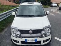 Usata Fiat Panda 4x4 Cross 75 CV (55 kW) 2011 Bianco Utilitaria