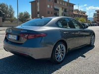 Usata Alfa Romeo Giulia Super 160 CV (117 kW) 2019 Grigio Berlina