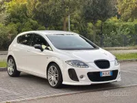 Usata Seat Leon CUPRA 241 CV (177 kW) 2009 Bianco Utilitaria