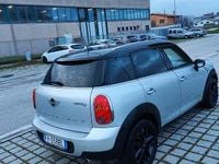 Usata Mini Countryman 111 CV (81 kW) 2017 Grigio SUV