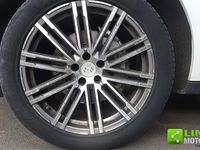 Usata Porsche Macan 258 CV (189 kW) 2016 Bianco SUV